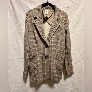 Cabi Plaid Two-Button Blazer in Neutral Tones Size 6
